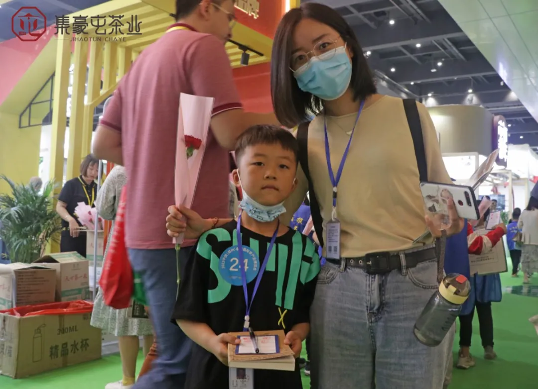 母親節,讓我們以茶敬愛